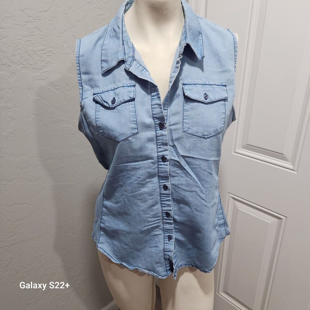 Cavallini Sleeveless‎ Button Down Womens SZ L Chambray Simple Minimalist Cabin